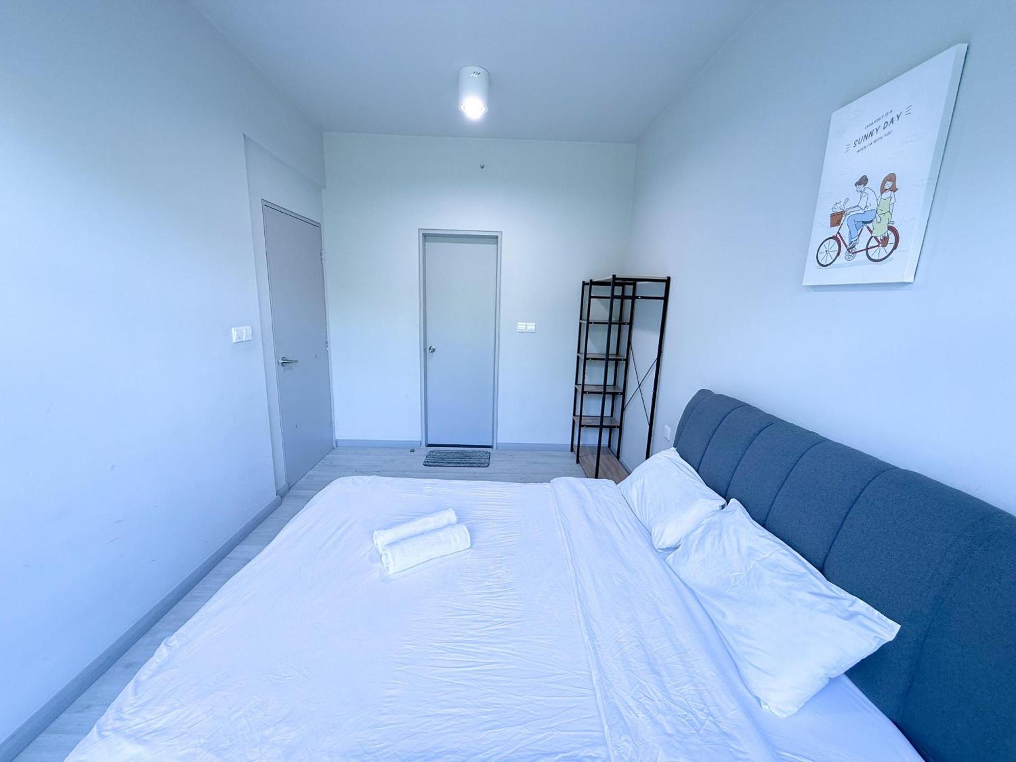 Mon Ki Jesselton Quay Gaya Street Nlght Market 亚庇梦绮 Apartment *