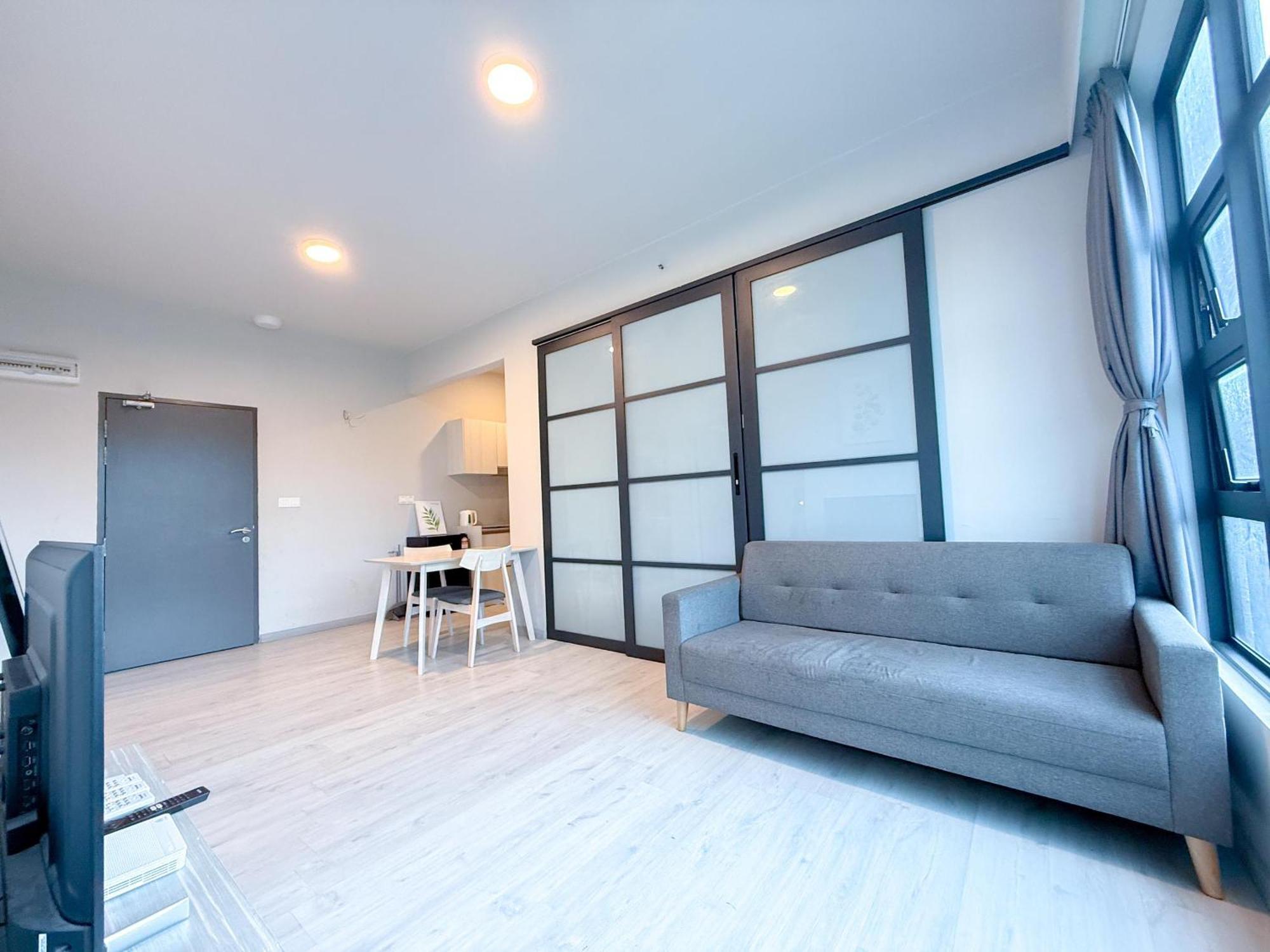 Mon Ki Jesselton Quay Gaya Street Nlght Market 亚庇梦绮 Apartment *
